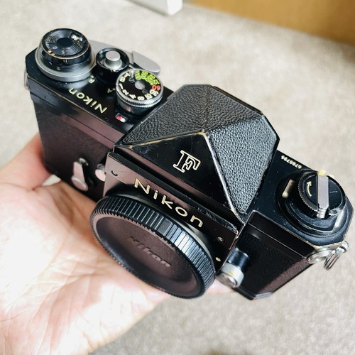 Corpo fotocamera nikon nera - fotocamera, f
